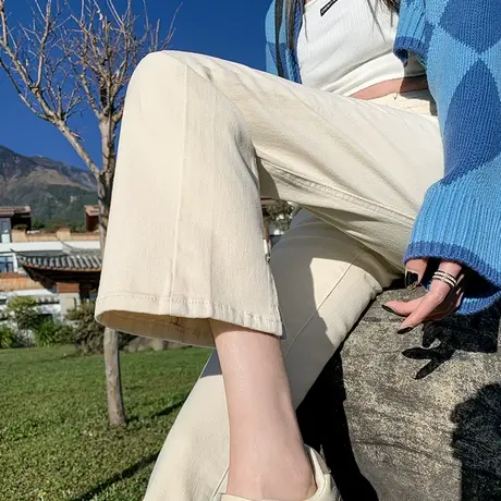 白色直筒牛仔裤女春秋2023年新款高腰显瘦九分裤米白色微喇烟管裤商品大图