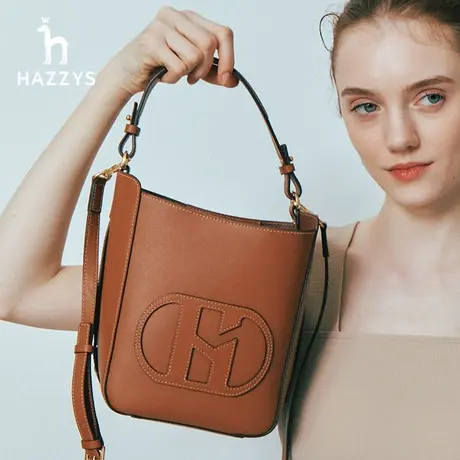 Hazzys哈吉斯时尚水桶包女士新款单肩斜挎包设计感英伦休闲手提包商品大图