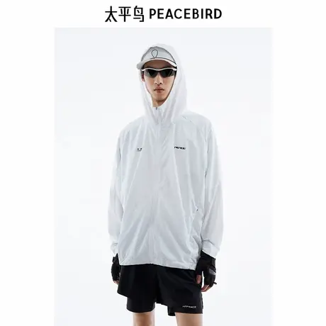 太平鸟男装户外夹克夏季印花皮肤衣潮B2BCE2A11图片