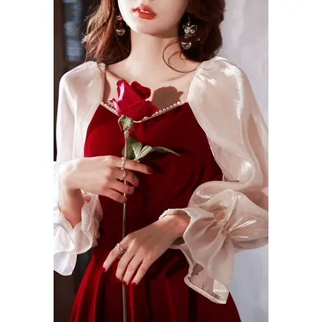 长袖敬酒服新娘2023新款秋冬季气质酒红色晚礼服订婚仙气宴会收腰图片