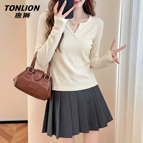 唐狮官方内搭打底衫女2026春独特漂亮新款小衫纯欲v领修身上衣VC图片