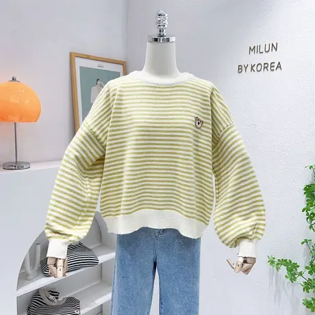 2022秋冬新款日系甜美ins刺绣小熊条纹针织衫毛衣短款宽松慵懒风商品大图