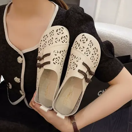 2023新款妈妈鞋软底皮鞋复古平底防滑舒适休闲女鞋夏季款洞洞鞋女商品大图