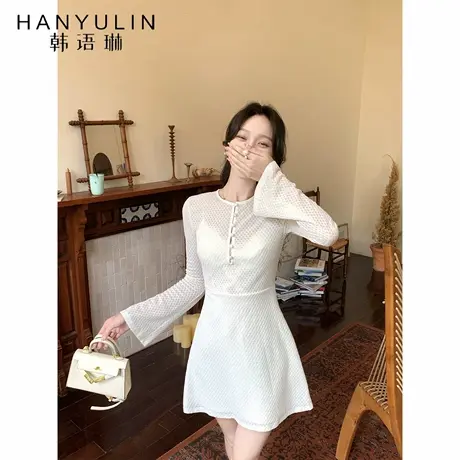 韩语琳9/08法式高级感镂空长袖针织连衣裙女秋季收腰显瘦气质短裙图片