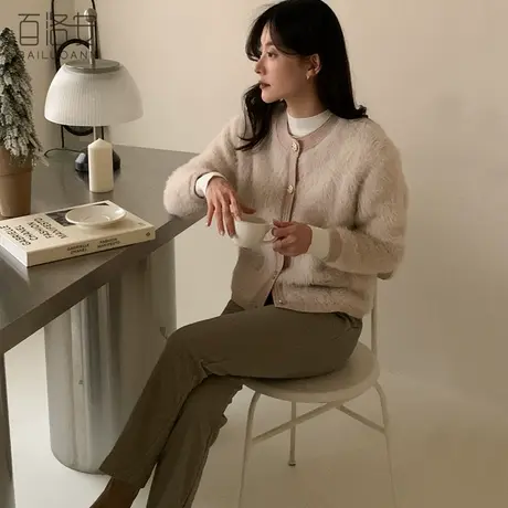 百洛安软糯加厚保暖针织外套女外搭冬新款圆领长袖单排扣毛衣毛衫图片