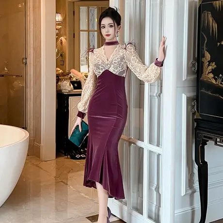 浪漫复古高级感丝绒连衣裙春季小众轻奢挂脖V领拼接蕾丝鱼尾裙子商品大图