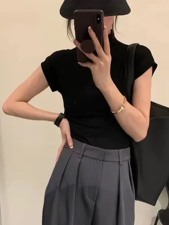 大码黑色半高领t恤女简约设计感夏季短款打底衫短袖上衣胖mm200斤商品大图
