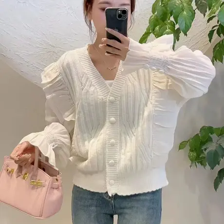 桔子甜了春季新款百搭时尚针织V领设计感毛衣开衫喇叭袖仙女上衣商品大图