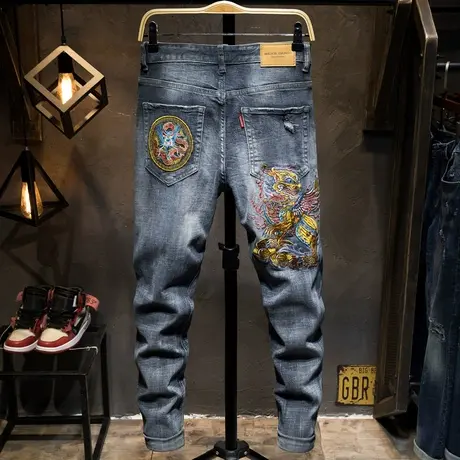 春夏款男士刺绣牛仔裤男潮牌休闲裤子男修身小脚破洞潮流韩版百搭商品大图