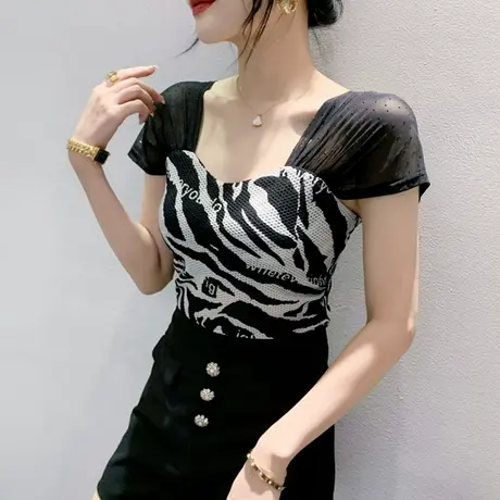 2023夏新款性感V领T恤女短袖洋气网纱拼接小衫别致斑马纹印花上衣商品大图