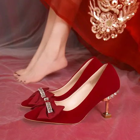 红色婚鞋女冬季秀禾服婚纱两穿2023年新款中式新娘鞋高跟鞋不累脚图片