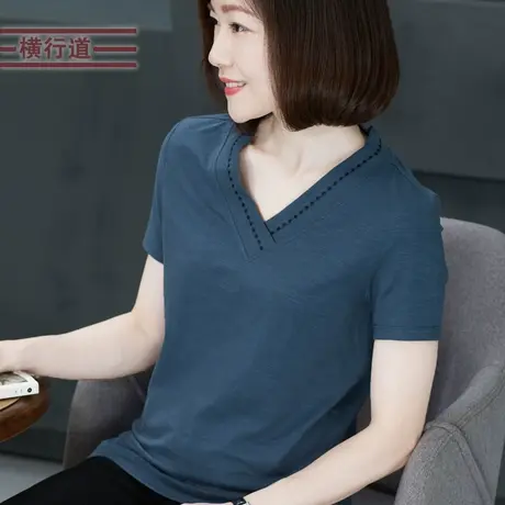 2025新款夏装宽松妈妈中年短袖t恤女士v领女士半袖打底衫体恤上衣商品大图