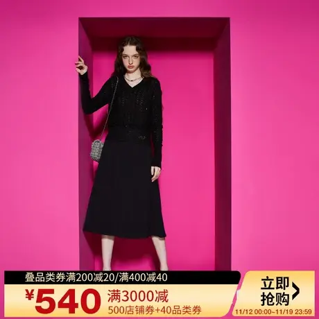 Juicy Couture橘滋2023新款暗黑星光V领绣花黑色长袖女针织衫图片