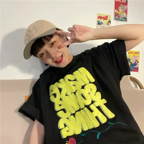 红续甜酷风字母印花黑色短袖T恤女韩版复古休闲纯棉宽松上衣ins潮图片