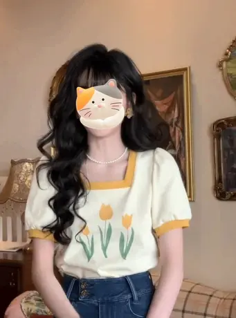 纯棉方领设计感花朵短袖t恤女夏季修身显瘦小众气质短款上衣甜辣图片