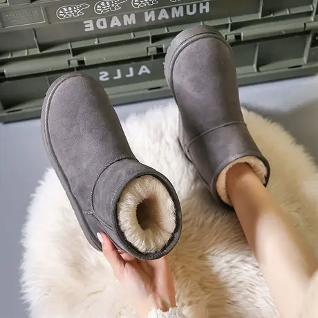 雪地靴女短筒2023年新款洋气保暖棉鞋冬加绒加厚短靴一脚蹬面包鞋图片