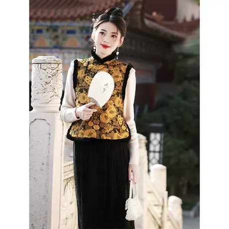 黑色新中式国风冬装马甲女新款2023秋冬季马夹爆款小香风显瘦好看商品大图