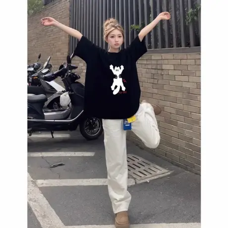 爆款黑色夏季短袖t恤女2025新款宽松半袖纯棉小众不撞款百搭上衣图片