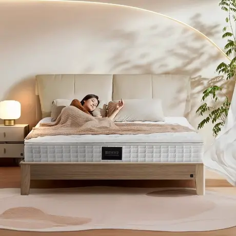 顾家家居实木主卧大床乳胶床垫舒适透气双面软硬两用独立弹簧床垫图片