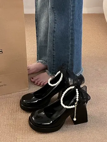 白色高跟鞋甜美气质漆皮洋气婚纱神器仙女婚鞋增高松糕底玛丽珍鞋图片