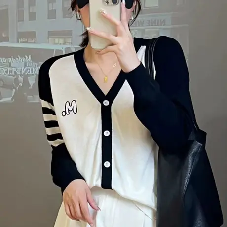 2023秋装新款v领拼色针织开衫外套女薄款短款小个子毛衣薄款上衣图片