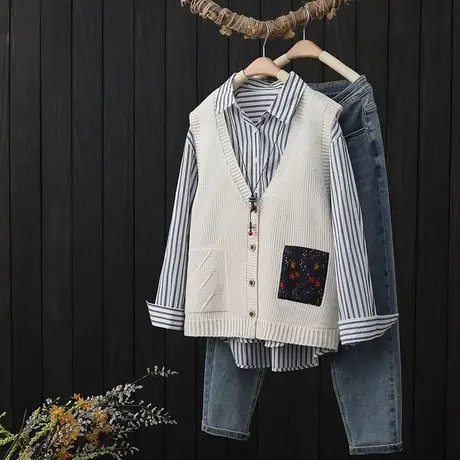 文艺复古2023新款贴布针织开衫马甲女春季宽松单排扣马夹背心坎肩图片