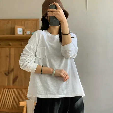 dza 复古纯色全棉长袖口袋T恤女2024新款宽松打底衫休闲内搭上衣图片