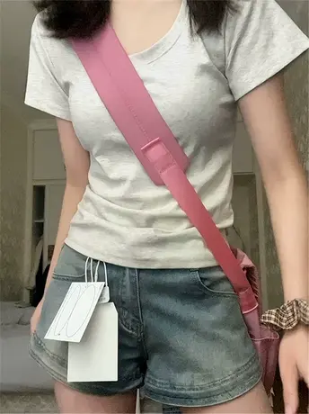 u领短袖t恤女正肩夏季2023新款欧美甜辣修身显瘦打底衫纯棉上衣服图片