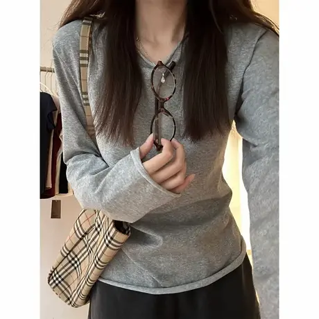 卷边设计感小众长袖T恤女春秋修身韩版内搭可外穿打底衫体恤上衣图片
