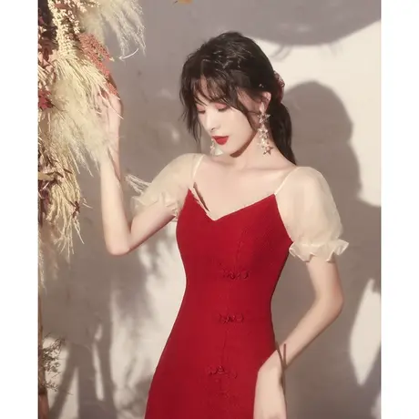 订婚小礼服平时可穿酒红色连衣裙小个子短款敬酒服新娘2024新款夏商品大图