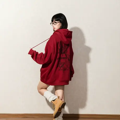 YEP复古酒红色印花连帽卫衣女春季2025年新款宽松情侣装帽衫外套图片