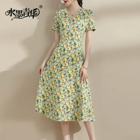 【1件7.9折】显瘦V领短袖连衣裙夏季新款收腰中长款印花裙子商品大图