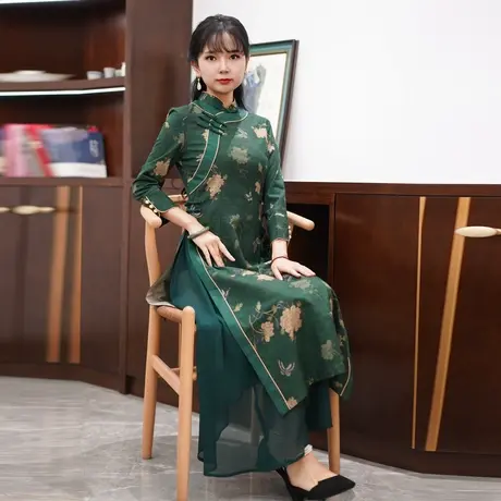 越南旗袍裙改良奥黛连衣裙女复古盘扣新款中式气质长款棉麻裙子图片