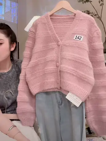 2023秋冬新款女装宽松显瘦气质V领纯色毛衣针织开衫短款百搭上衣商品大图