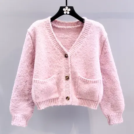 温柔风粉色V领毛衣外套女冬季2024新款宽松加厚短款软糯针织开衫图片