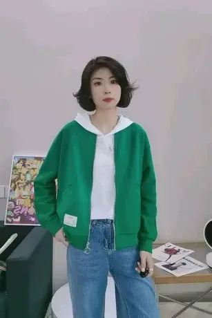 春季新款休闲百搭笑脸棒球服女短款夹克衫时尚小个子休闲运动上衣商品大图