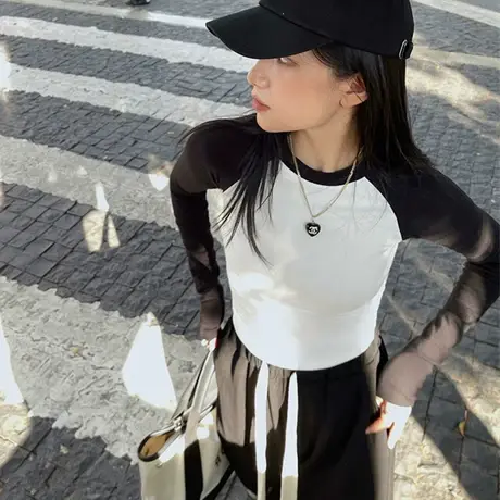 辣妹撞色拼接插肩t恤女长袖短款秋冬新款韩版修身高腰打底衫上衣图片