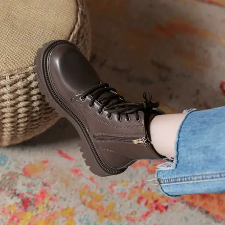 黑色马丁靴女秋冬英伦风2023年新款百搭机车厚底短靴潮ins单靴子商品大图