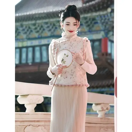 新中式国风冬装马甲女新款2023秋冬季爆款小香风马夹小个子超好看图片