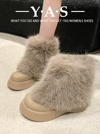 英伦风皮毛一体雪地靴女2023冬季新款甜酷风高级感加绒保暖毛毛鞋图片