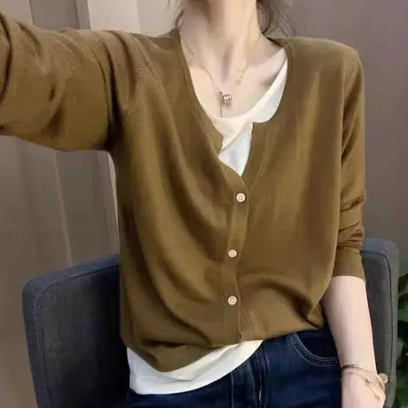 假两件V领针织开衫女装春秋新款大码胖mm内搭时髦打底衫上衣200斤商品大图