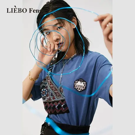 裂帛LIEBOFeng2023年原创设计克莱因蓝国潮刺绣藏肉假两件短袖T恤商品大图