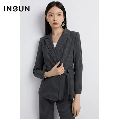 INSUN恩裳线上专选春季冰丝褶皱收腰条纹西装商品大图