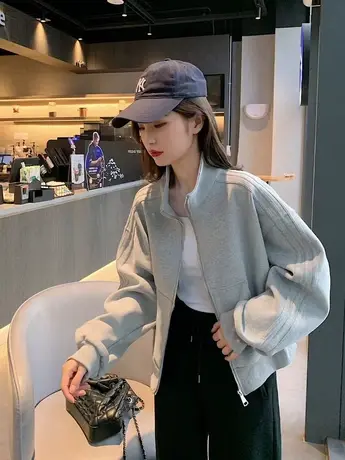 棒球服外套女2023年春秋新款短款休闲运动小个子早春夹克开衫上衣图片