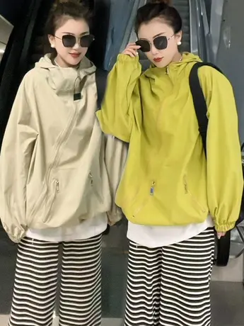 2023春季新款欧货休闲潮牌斜拉链连帽冲锋衣外套女别致夹克上衣潮商品大图