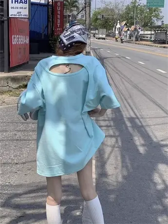 胖mm大码女夏装镂空露背t恤短袖休闲韩版下衣失踪上衣ins潮200斤商品大图