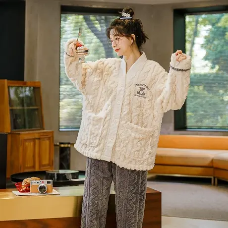 珊瑚绒睡衣女秋冬季加绒加厚长袖2023大码春秋新款家居服保暖套装图片