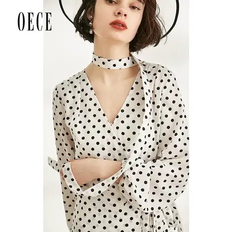 Oece春夏女装复古波点V领波点雪纺连衣裙春夏长袖裙子图片
