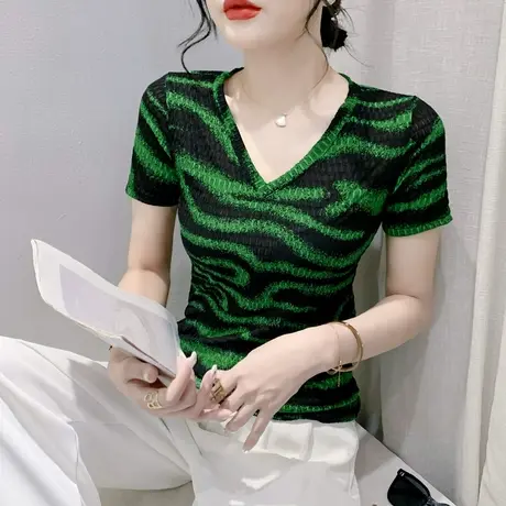 2023夏季新款性感V领短袖T恤女洋气斑马纹小衫修身显瘦网纱上衣潮商品大图