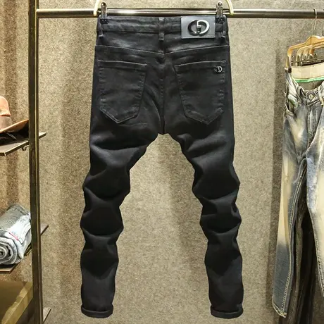 2025秋季新款黑色显瘦牛仔裤男士潮牌轻奢修身小脚裤百搭休闲裤子图片